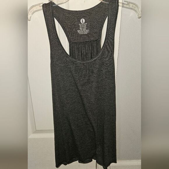 3 Amazon Flowy Racerback Tanks - Picture 5 of 6